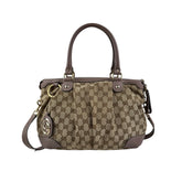 gucci-gg-canvas-sukey-top-handle-handbag-beige-purple