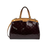 louis vuitton amarante monogram vernis brea mm bag front