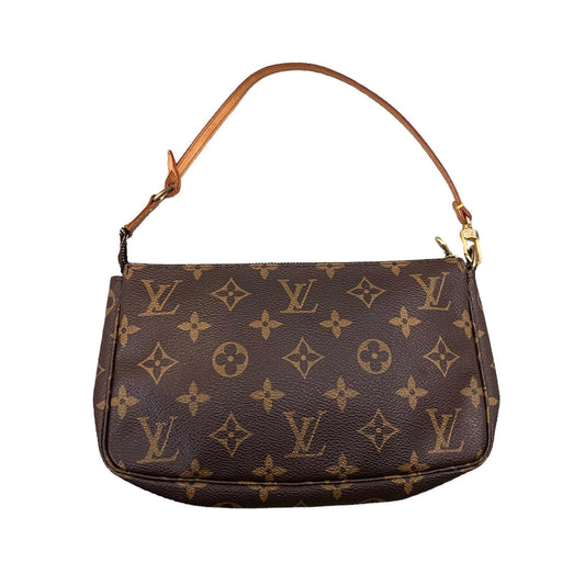 Louis Vuitton Pochette Accessoire Leather Handbag - Loop Vintage