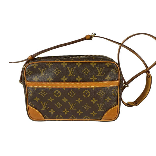 Louis Vuitton Trocadéro Leather Handbag - Loop Vintage