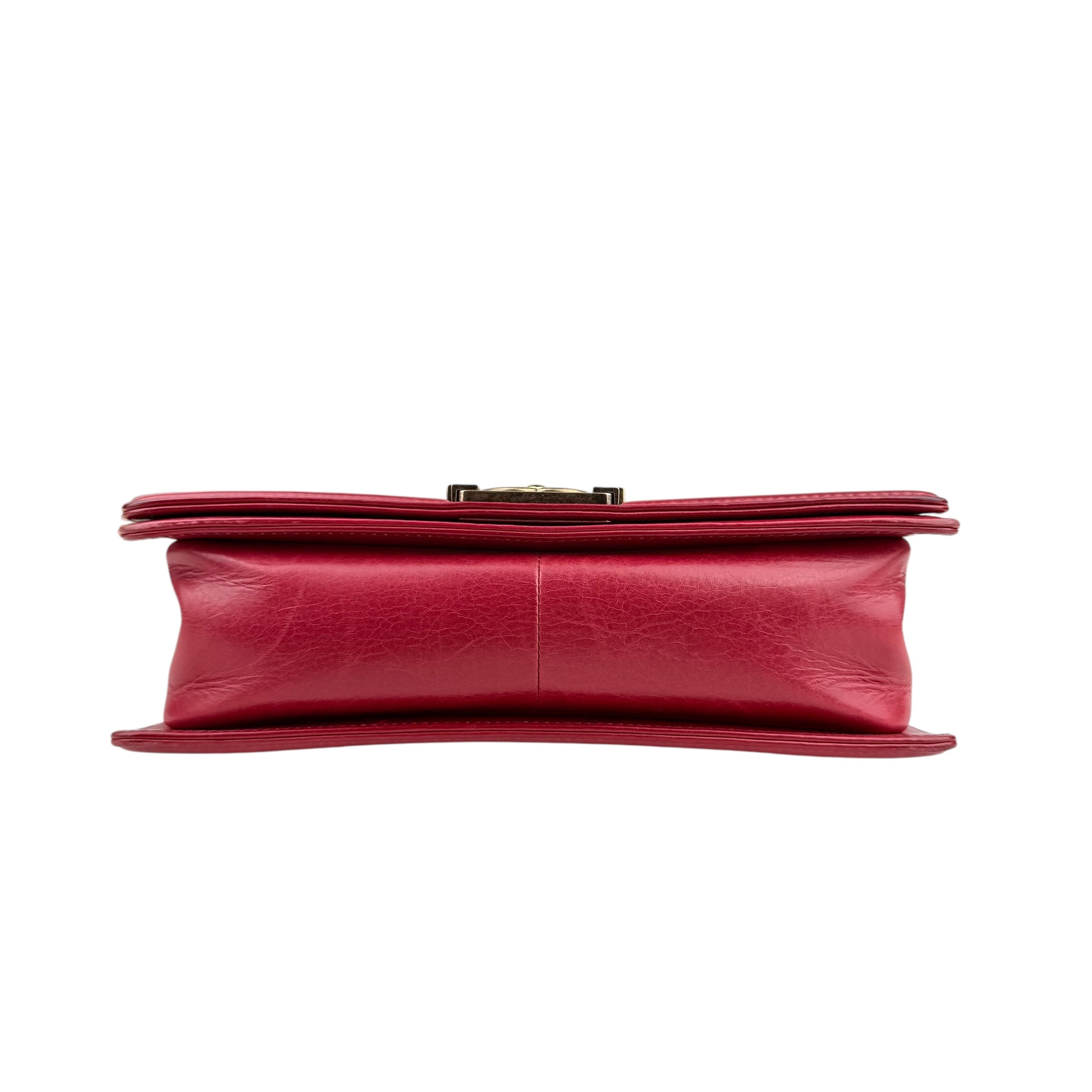 Chanel Boy Chanel Matelasse Chain Flap Shoulder Bag Leather Red Chanel Boy Chanel Matelasse Chain Flap Shoulder Bag Leather Red