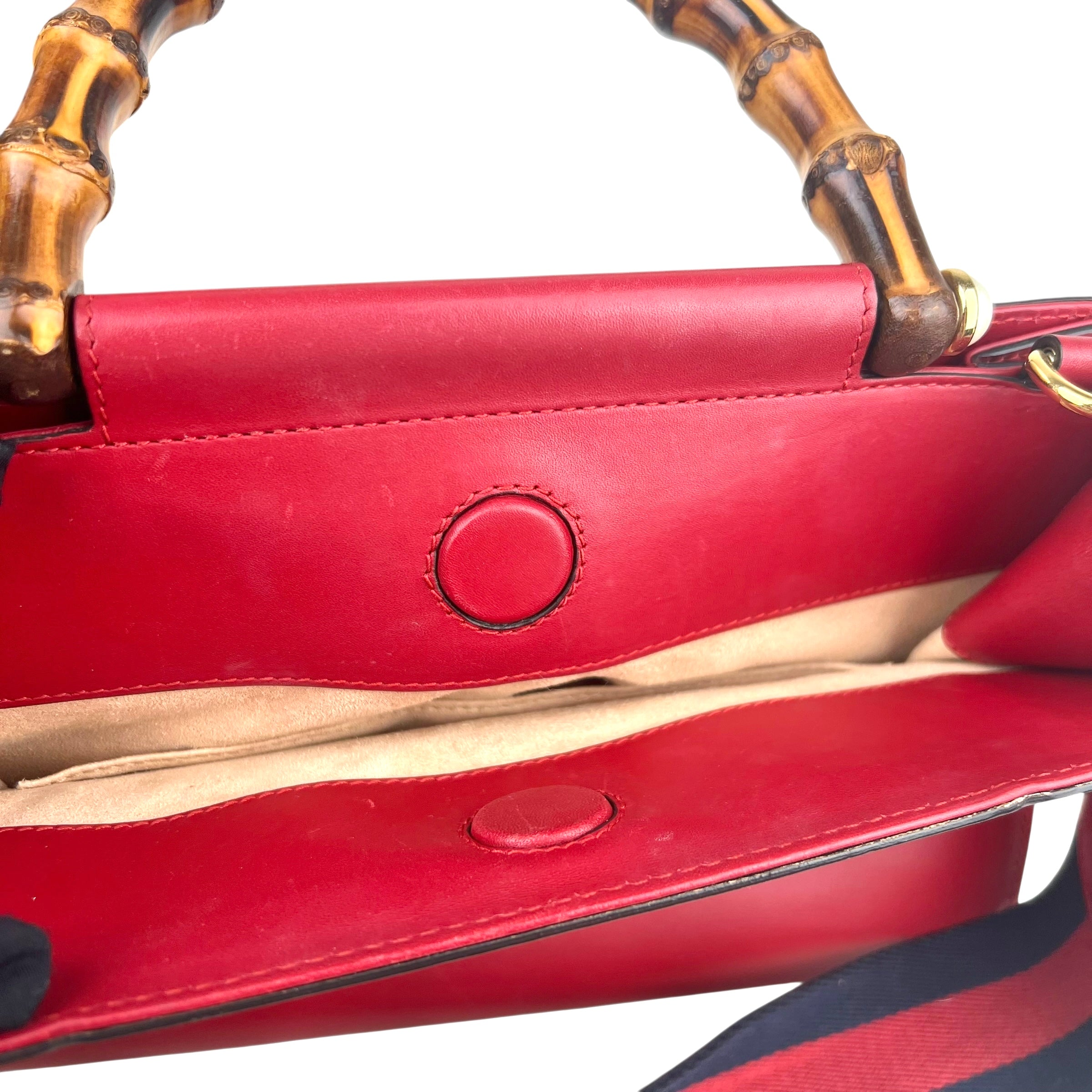 Gucci Red Smooth Calfskin Leather Nymphaea Medium Top Handle Bag Gucci Red Smooth Calfskin Leather Nymphaea Medium Top Handle Bag