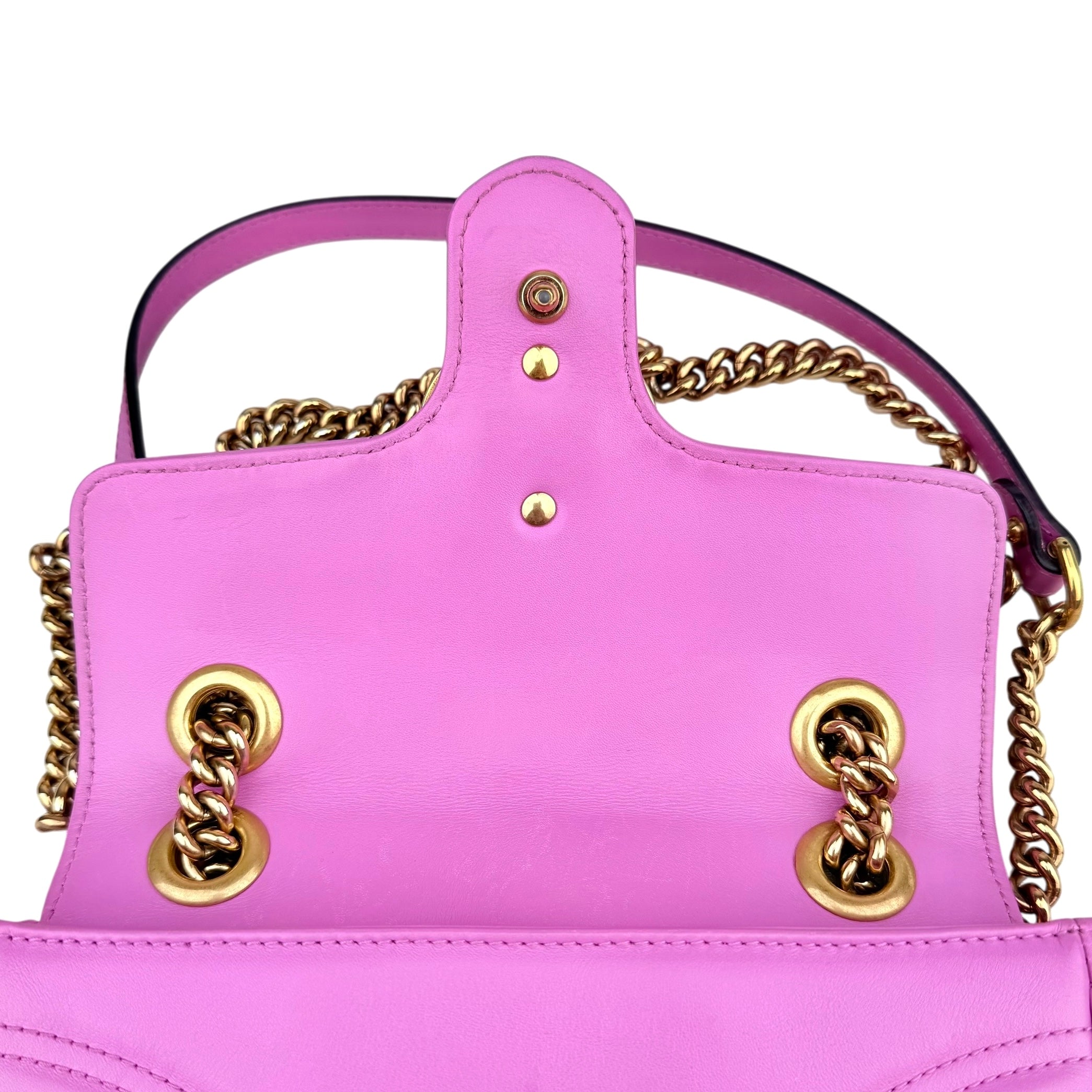 Gucci GG Marmont Medium Quilted Leather Shoulder Bag Pink Gucci GG Marmont Medium Quilted Leather Shoulder Bag Pink