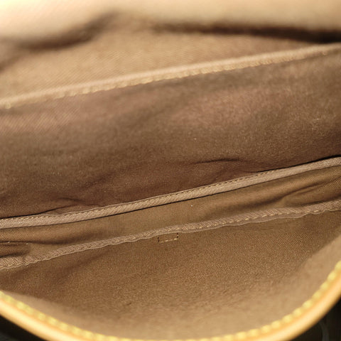 Louis Vuitton Saumur Leather Handbag - Loop Vintage