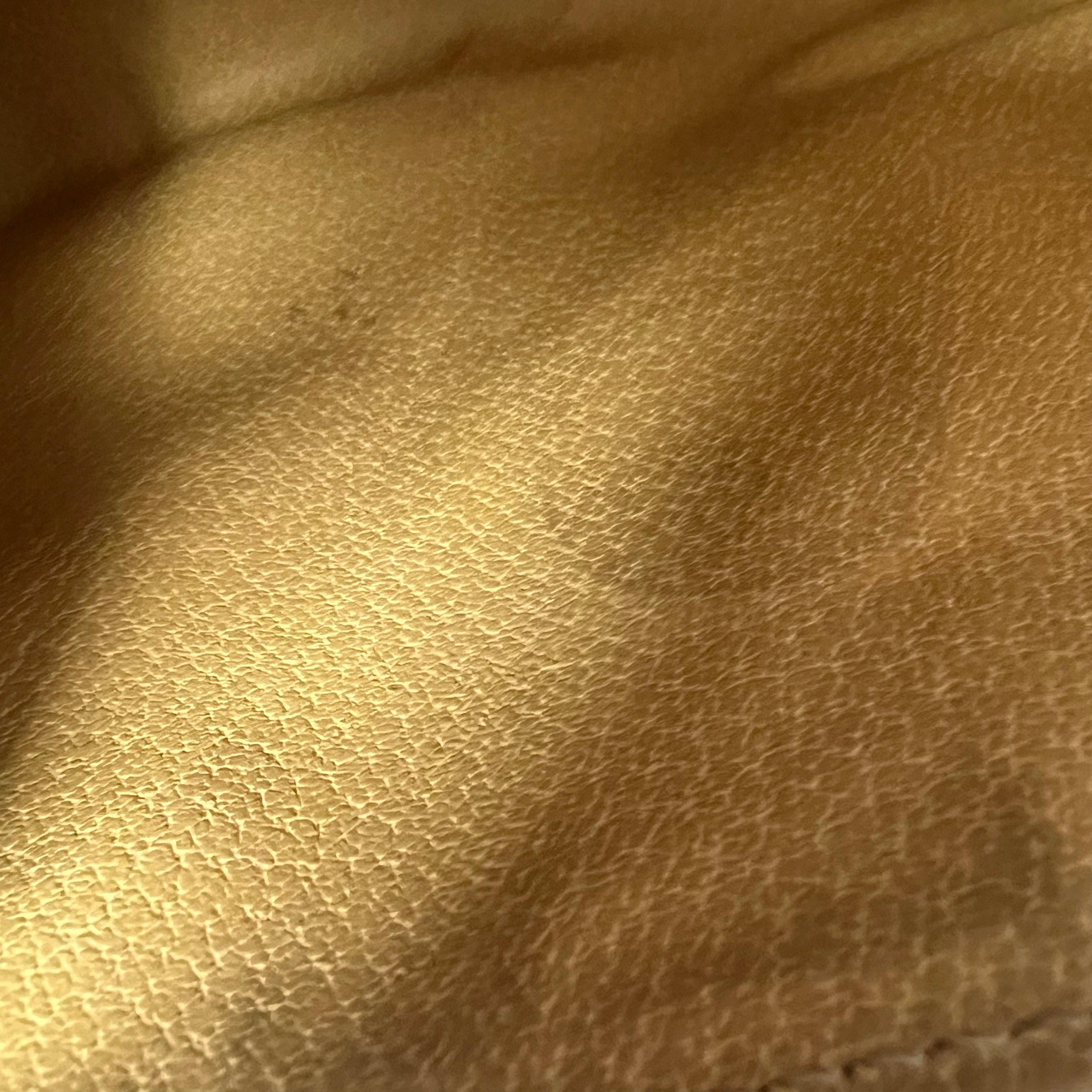 Celine Triomphe Leather Handbag - Loop Vintage