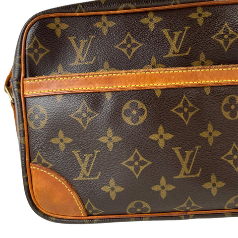 Louis Vuitton Reporter Cloth Handbag