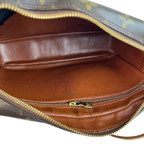 Louis Vuitton Reporter Cloth Handbag