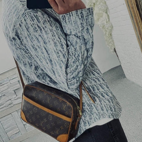 Louis Vuitton Reporter Cloth Handbag