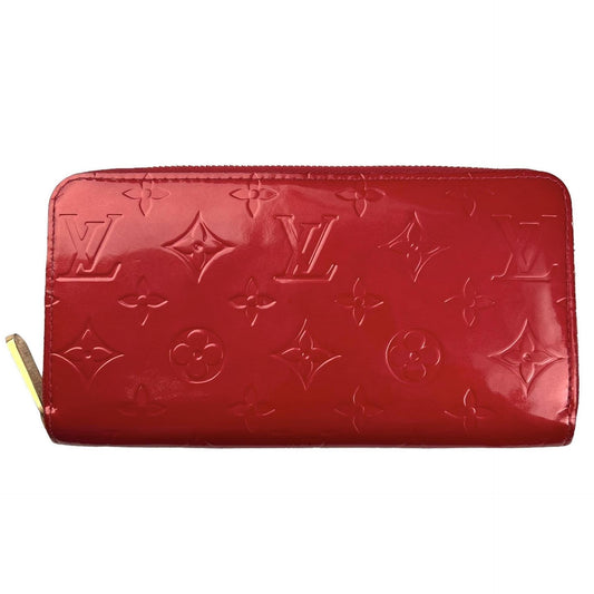 Louis Vuitton Zippy Leather Wallet