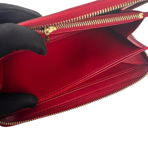 Louis Vuitton Zippy Leather Wallet