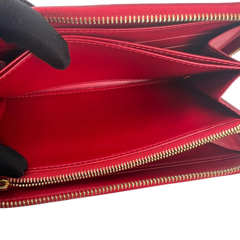 Louis Vuitton Zippy Leather Wallet