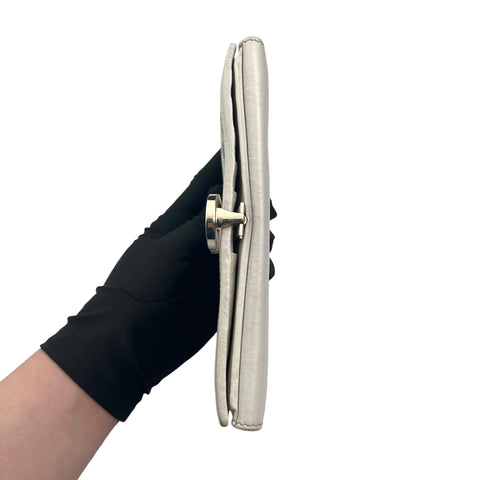Gucci White/Beige GG Canvas and Leather G Bit Flap Continental Wallet