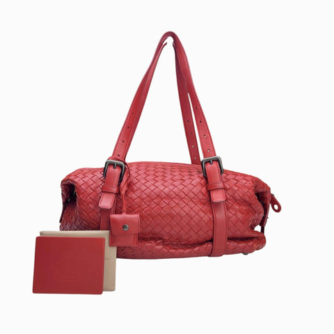 Bottega Veneta Montaigne leather handbag