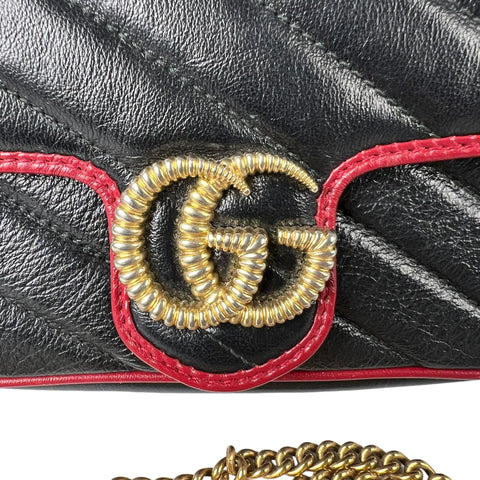 Gucci GG Marmont Chain Shoulder Crossbody Bag Quilted Super Mini