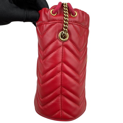 Gucci Mini bucket GG Marmont bag in red herringbone leather