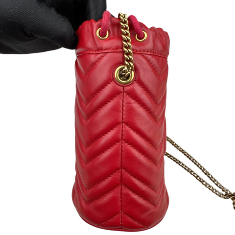 Gucci Mini bucket GG Marmont bag in red herringbone leather
