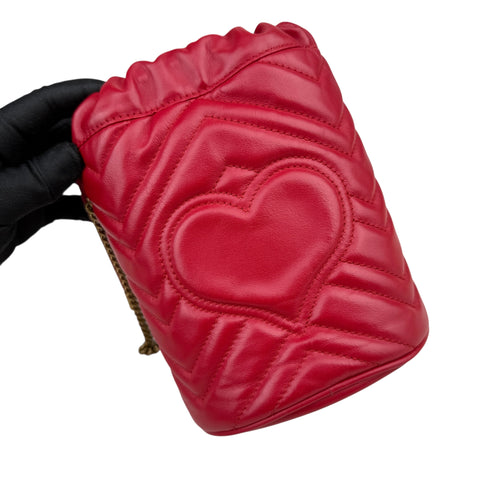 Gucci Mini bucket GG Marmont bag in red herringbone leather