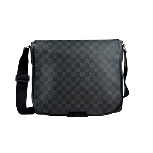 Louis Vuitton Damier Graphite Canvas Daniel MM Messenger Bag