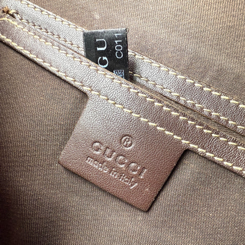 Gucci GG Supreme  Messenger Shoulder Bag