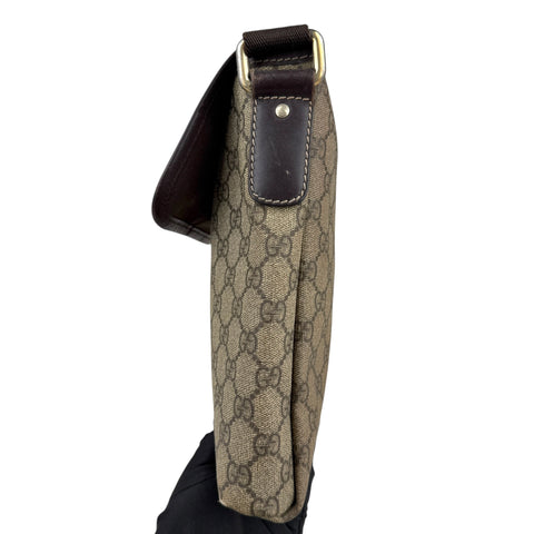 Gucci GG Supreme  Messenger Shoulder Bag