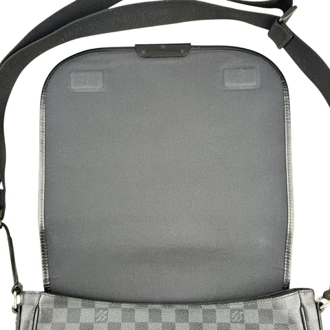 Louis Vuitton Damier Graphite Messenger Bag