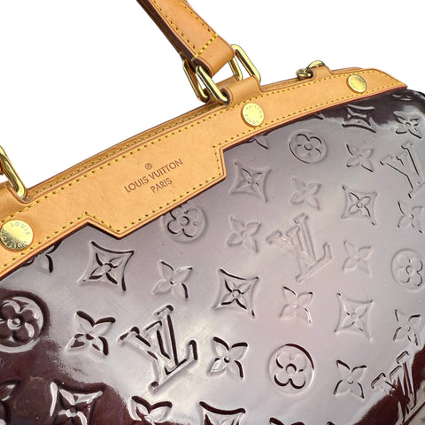 Louis Vuitton Bréa patent leather handbag