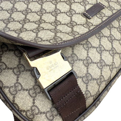 Gucci Messenger Monogram GG Supreme Beige