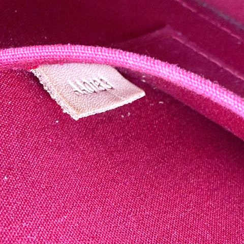 Louis Vuitton  Alma BB Vernis