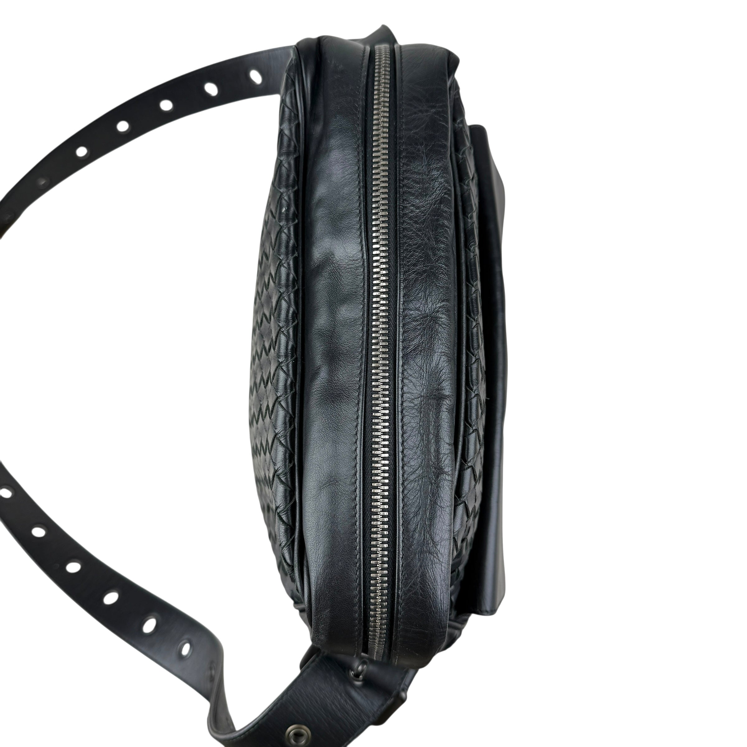 Pre-owned bottega-veneta-intrecciato-messenger-bag-front