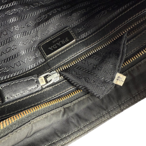 Pre-owned prada-milano-black-re-nylon-saffiano-leather-crossbody-shoulder-bag-front