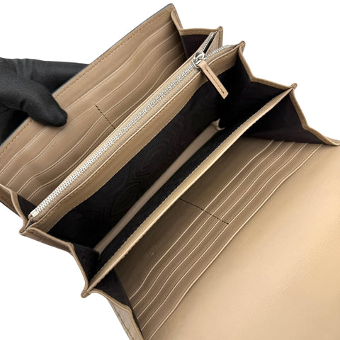 Gucci Dionysus wallet on chain