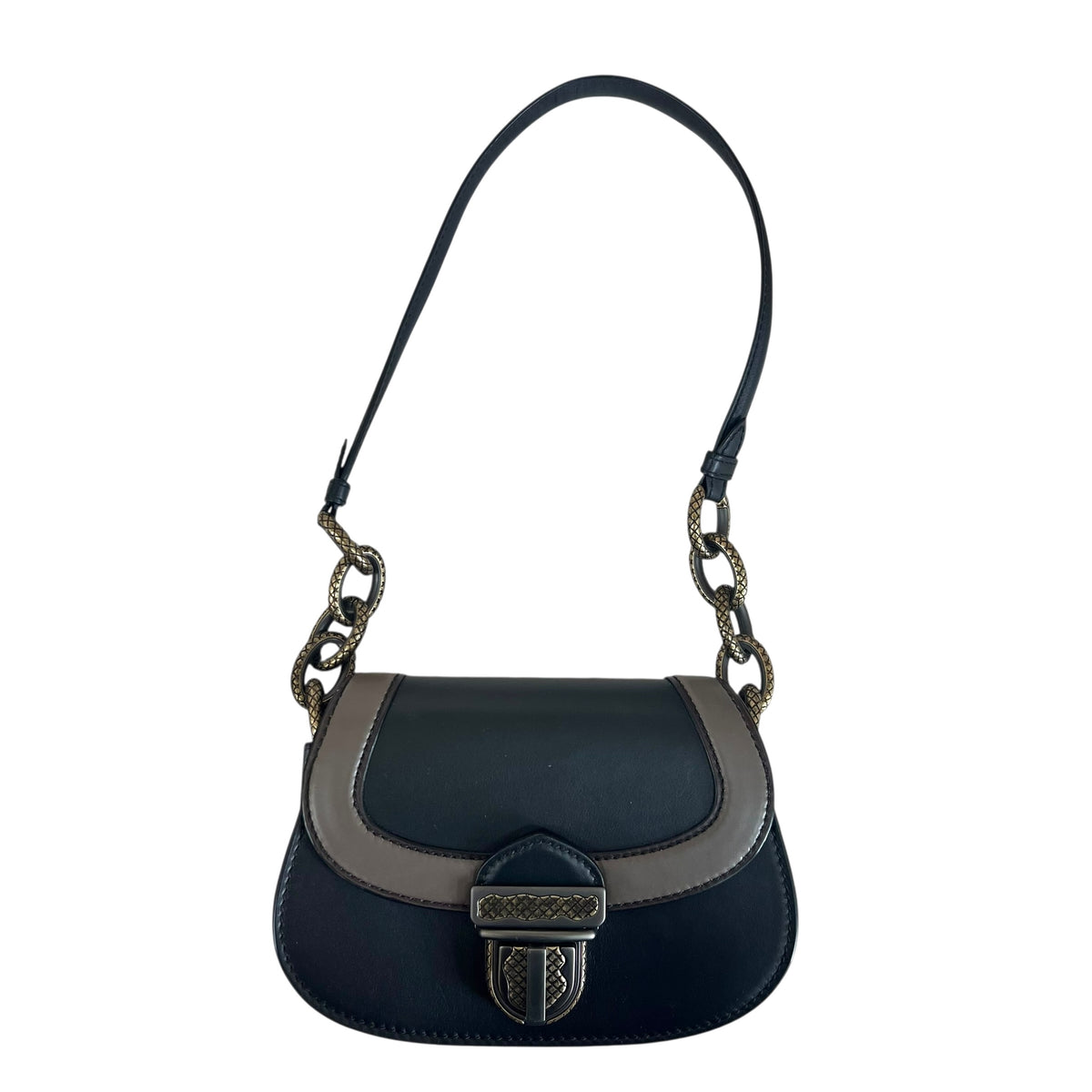 Bottega Veneta Umbria Chain Saddle Bag Purse Black Leather