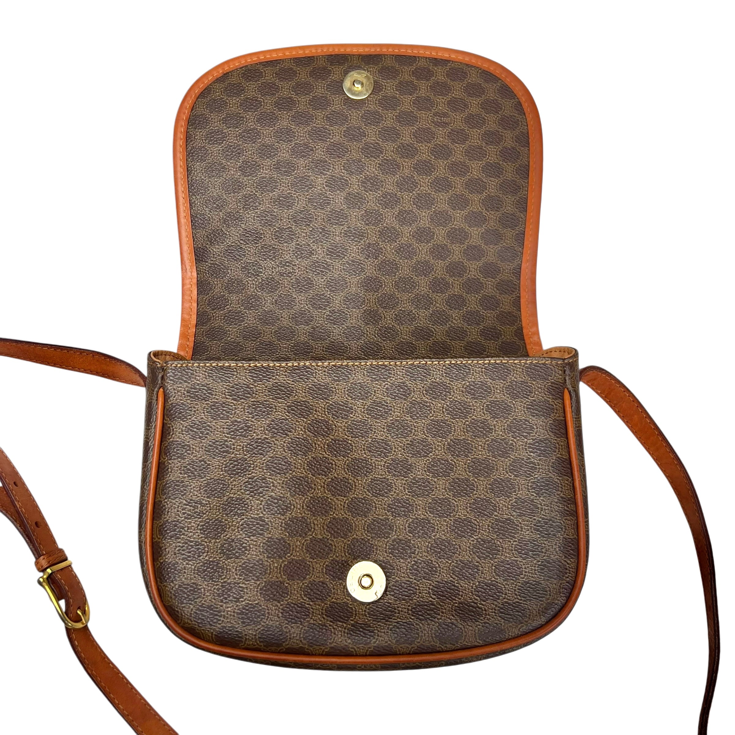 Pre-owned celine-folco-leather-handbag