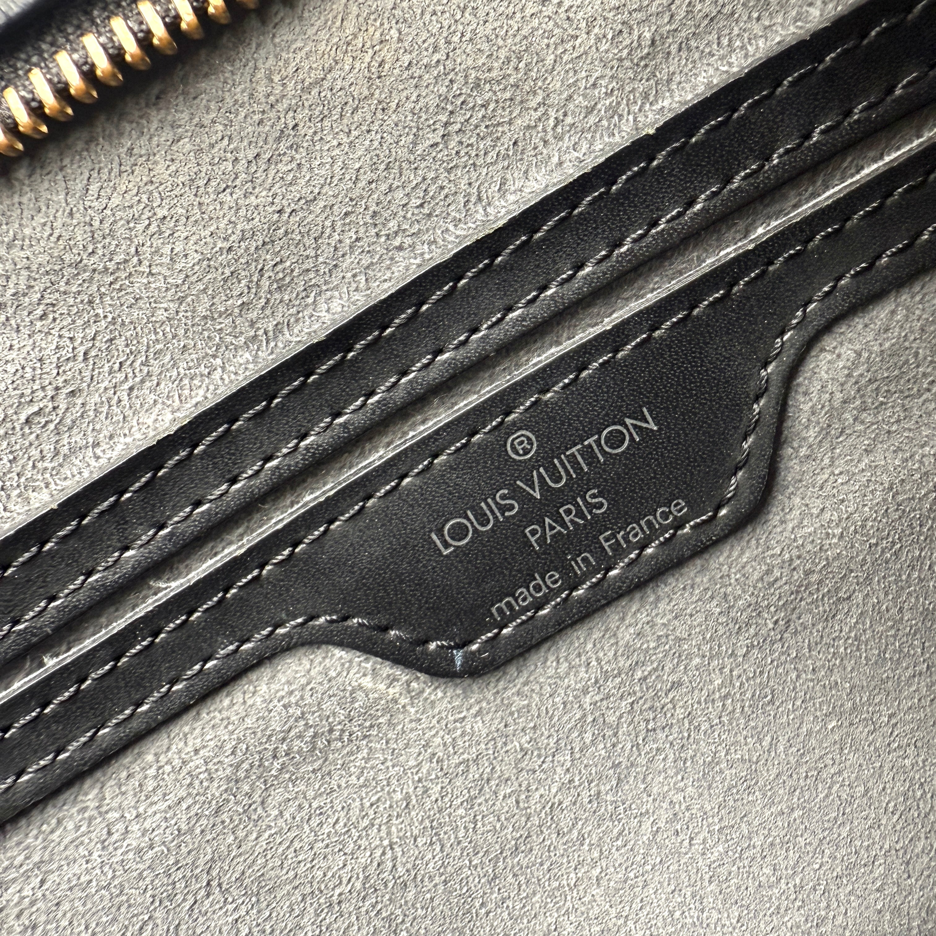 Pre-owned louis-vuitton-saint-jacques-shoulder-bag