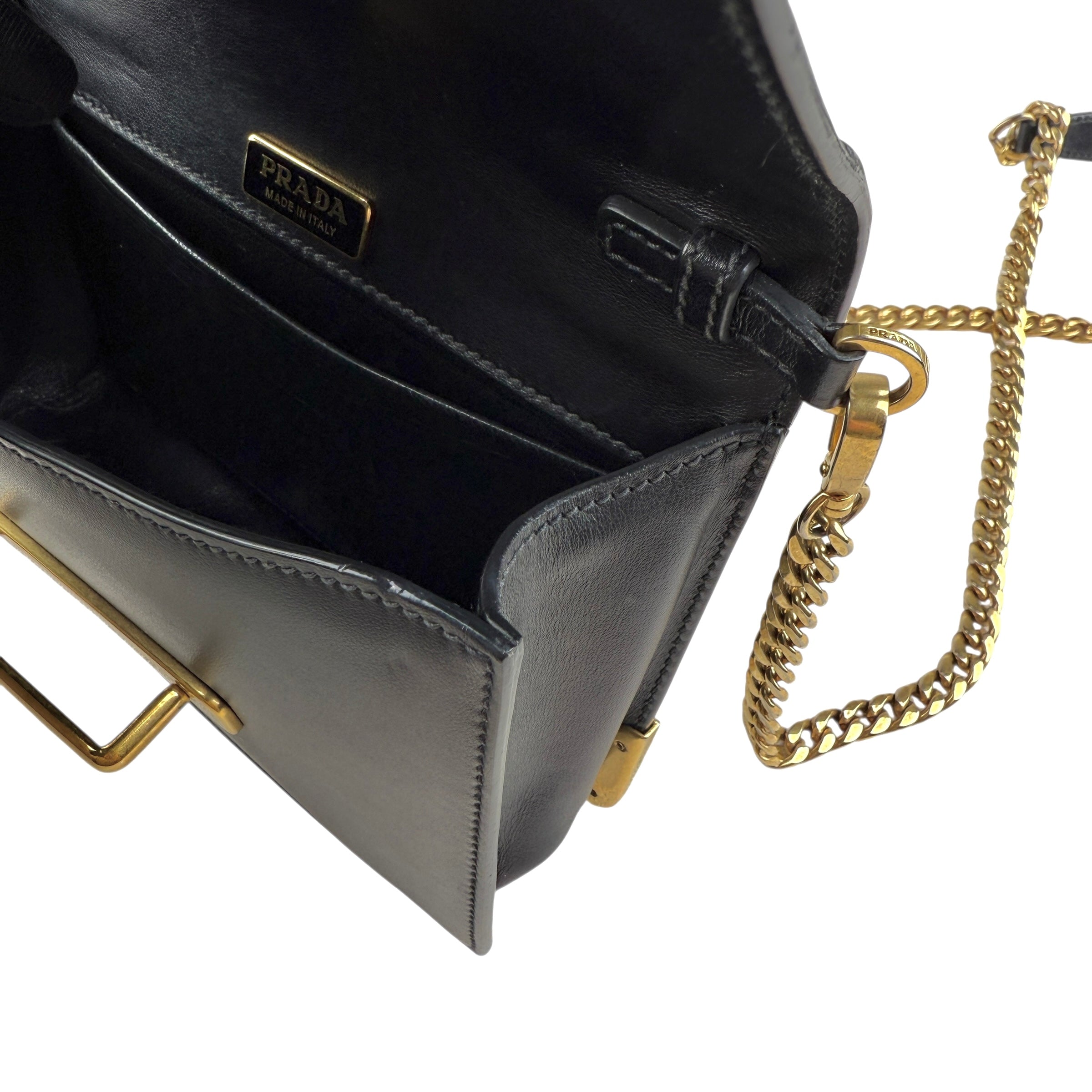 Pre-owned prada-city-calf-saffiano-leather-cahier-handbag