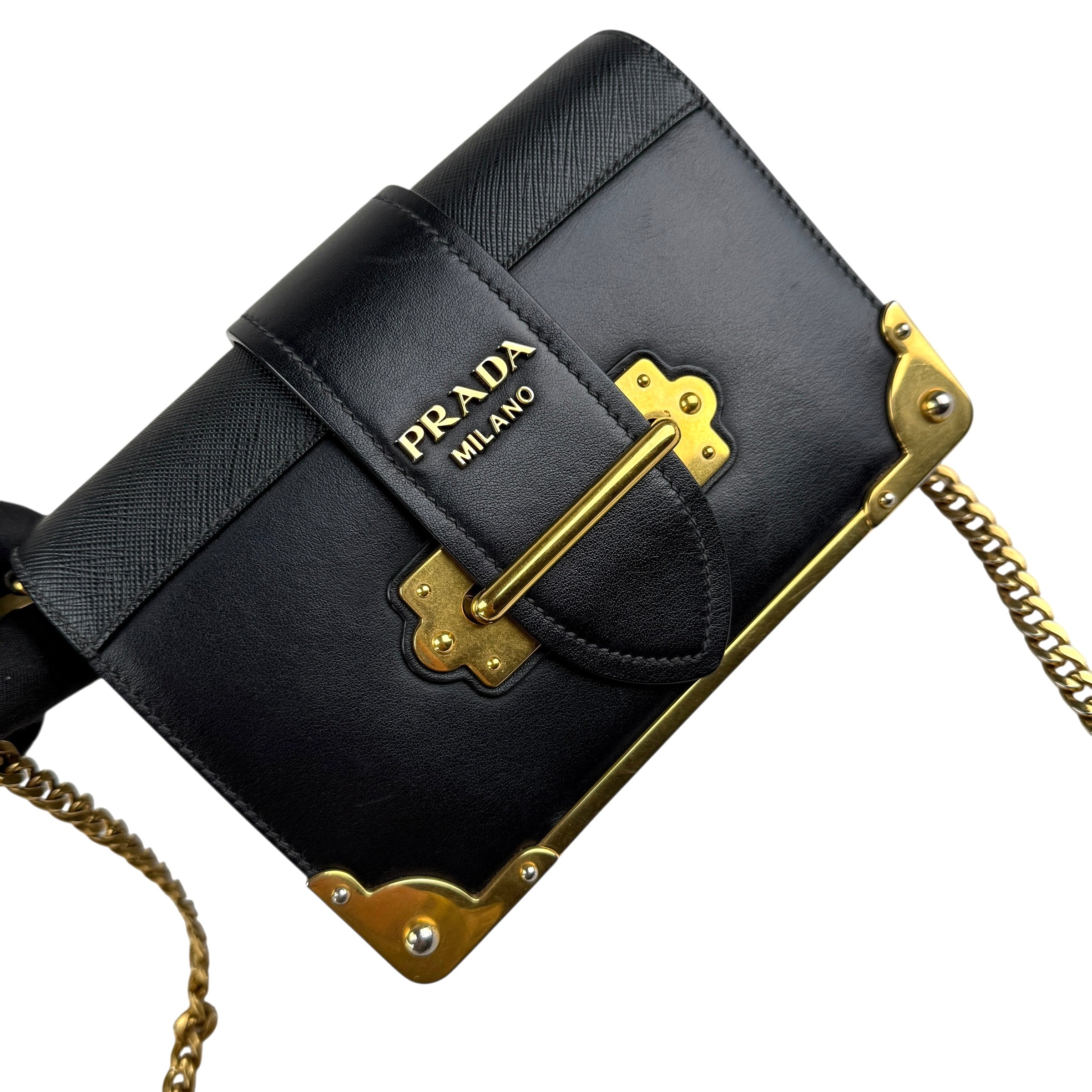 Pre-owned prada-city-calf-saffiano-leather-cahier-handbag