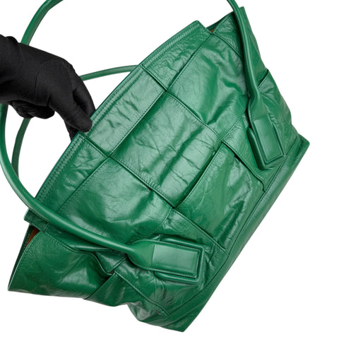 Bottega Veneta Arco leather handbag