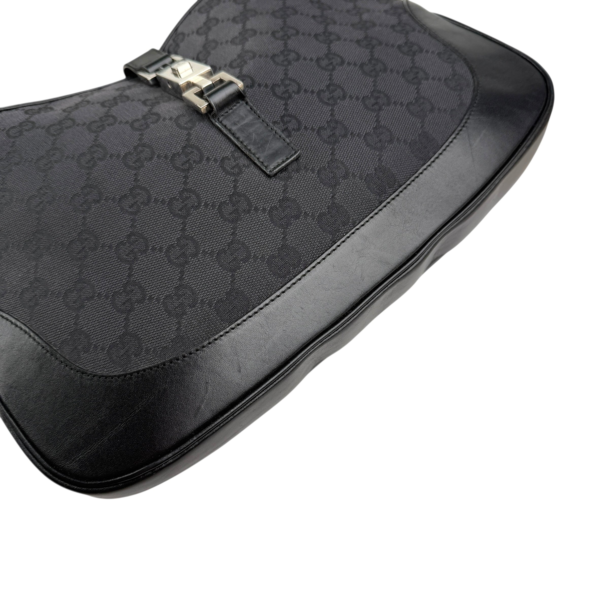 Pre-owned gucci-jackie-gg-canvas-shoulder-handbag
