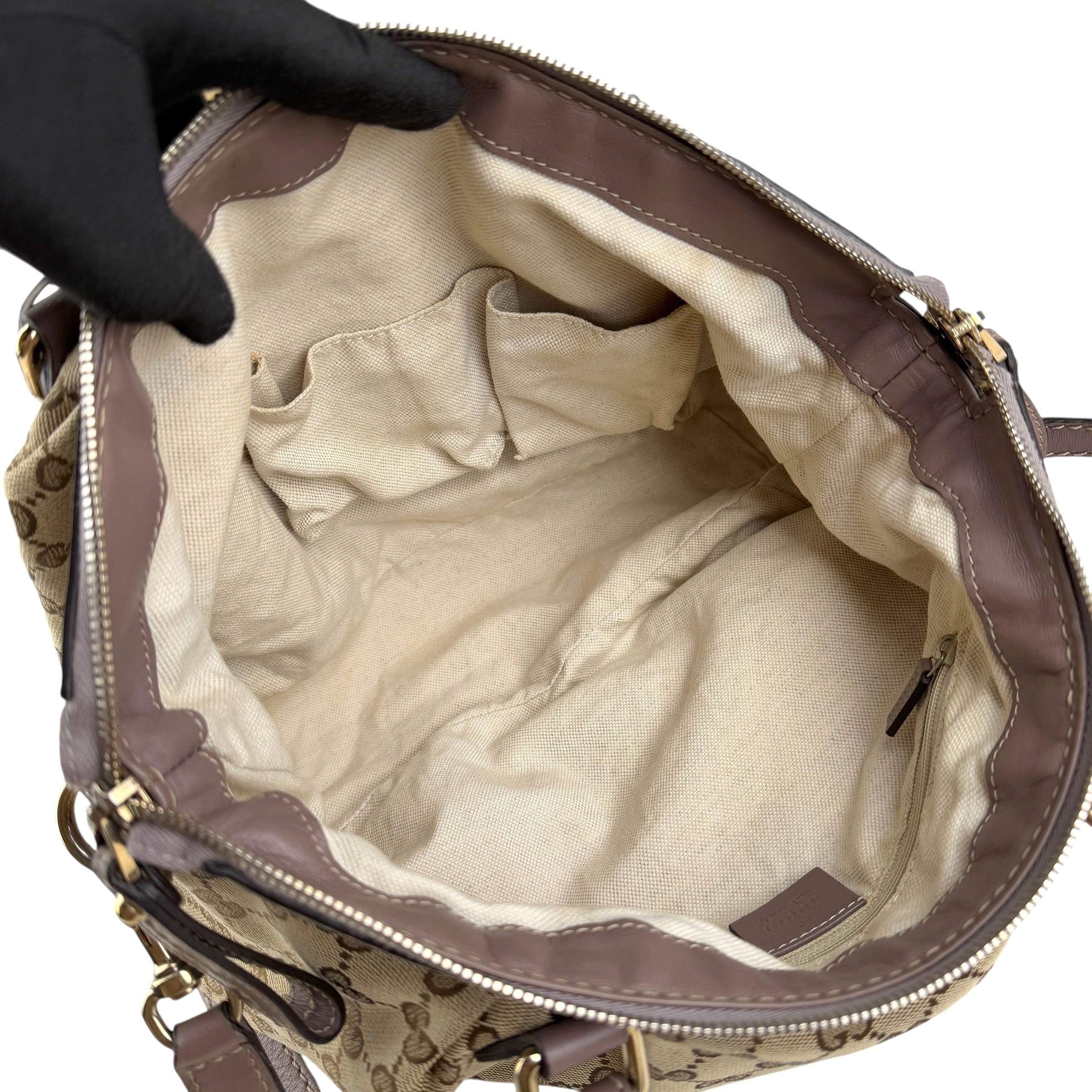 Pre-owned gucci-gg-canvas-sukey-top-handle-handbag-beige-purple