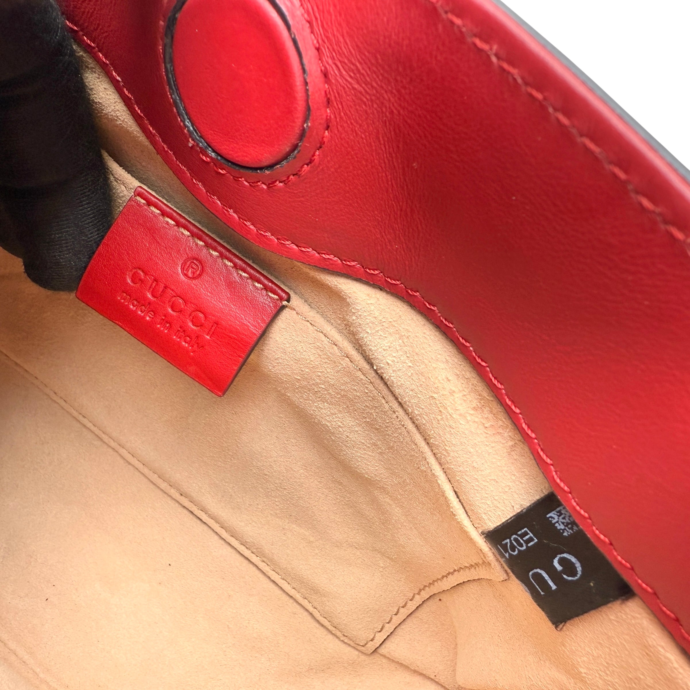 Pre-owned gucci-convertible-bamboo-top-handle-leather-crossbody-bag