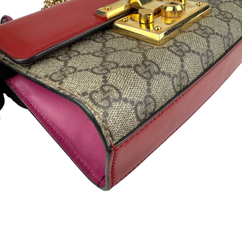 Pre-owned gucci-padlock-gg-supreme-chain-shoulder-bag