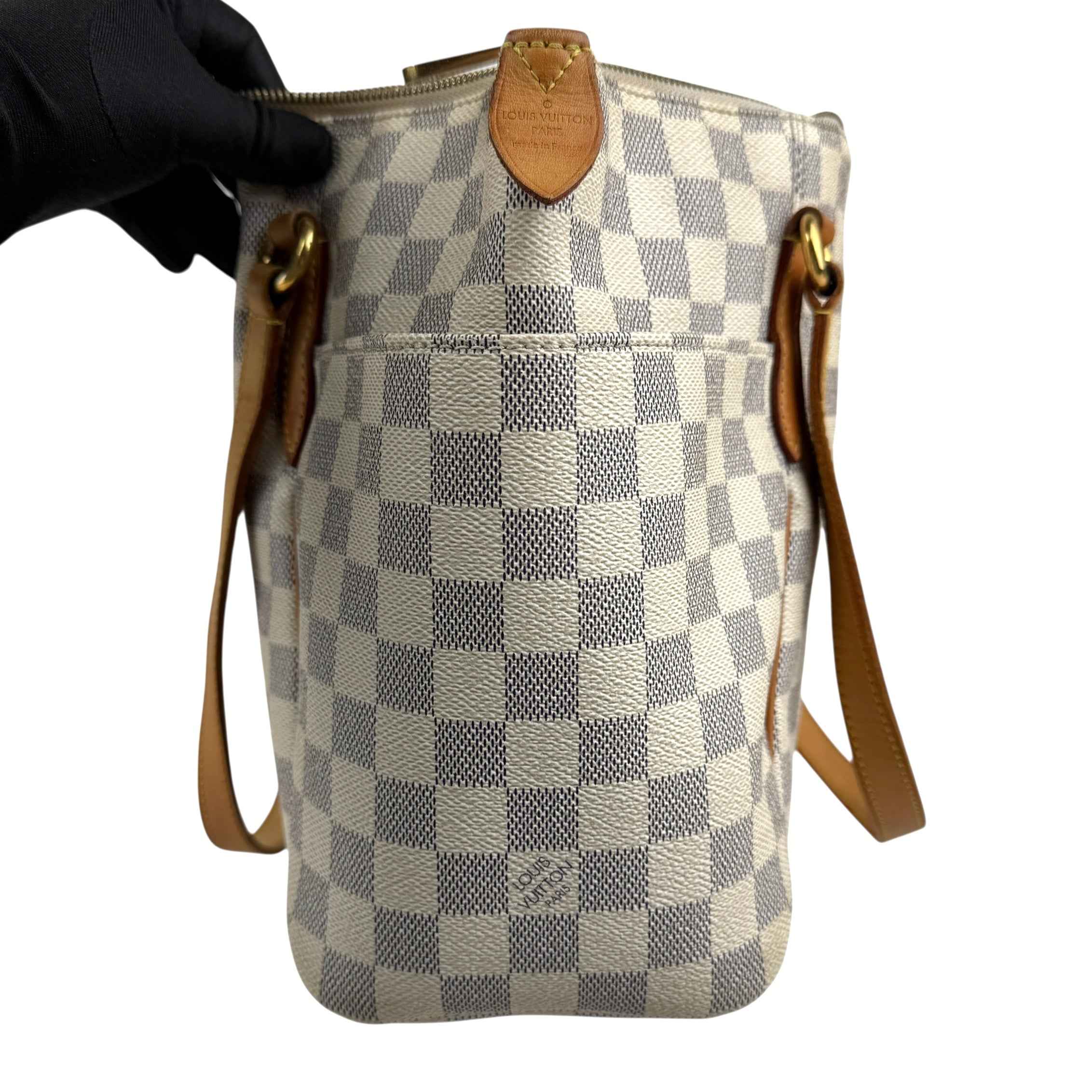 Louis Vuitton Totally Handbag PM White Leather