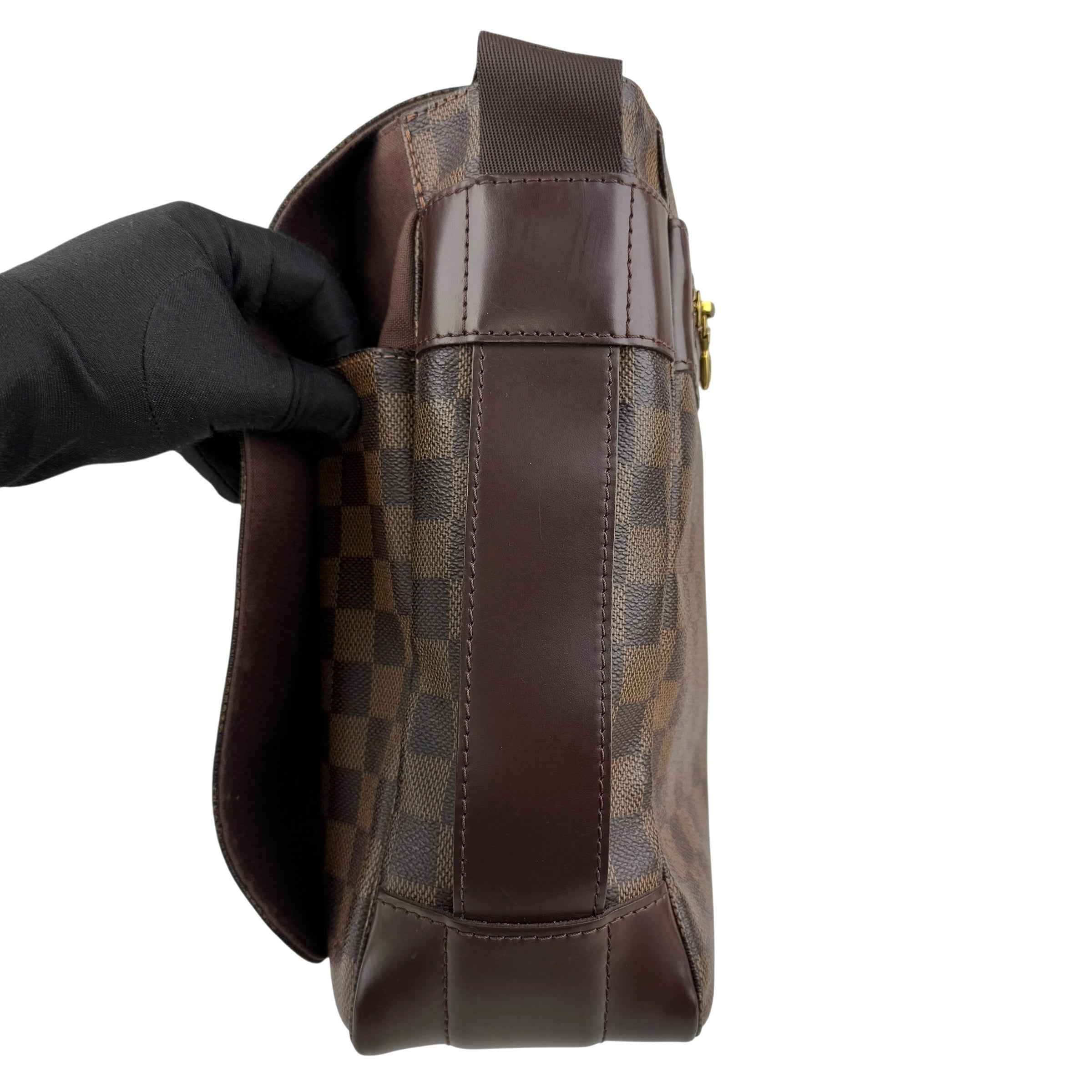 Louis Vuitton Damier Bastille Shoulder Bag