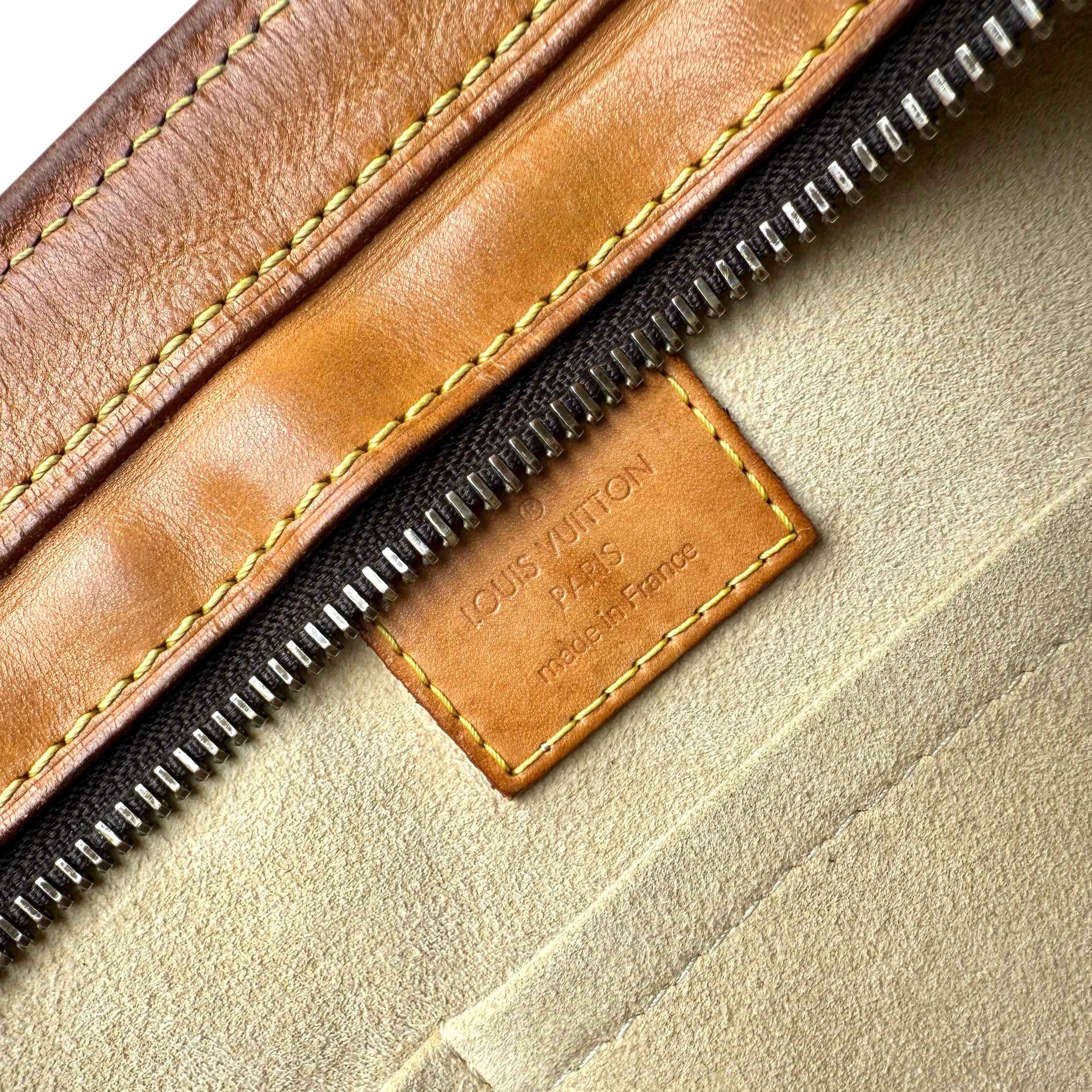 Louis Vuitton Monogram Hudson crossbody bag