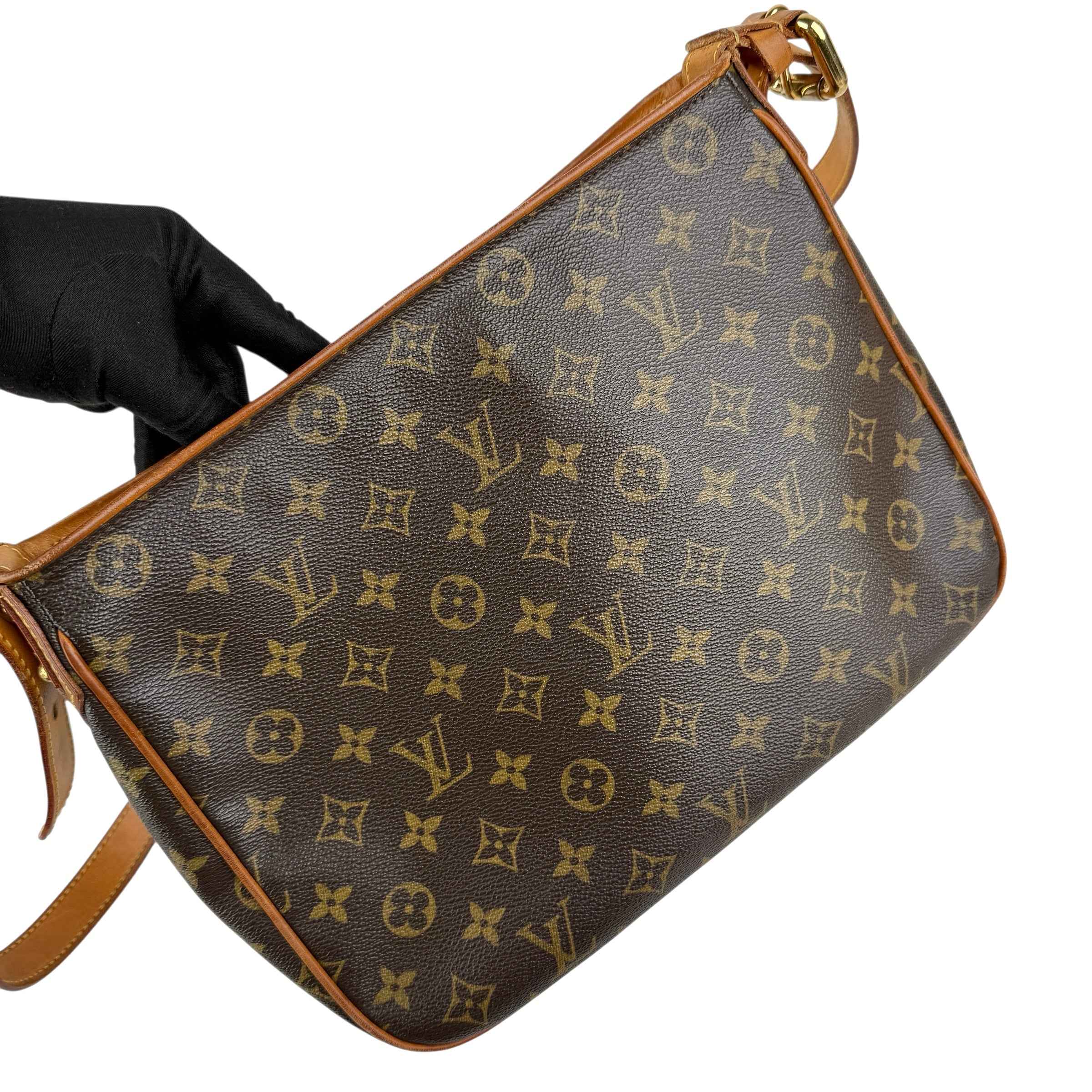 Louis Vuitton Monogram Hudson crossbody bag