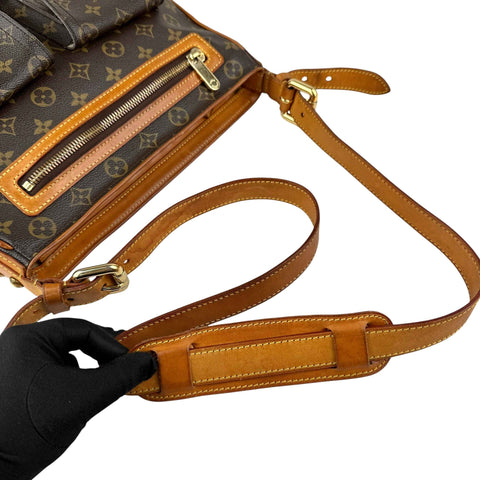 Louis Vuitton Monogram Hudson crossbody bag