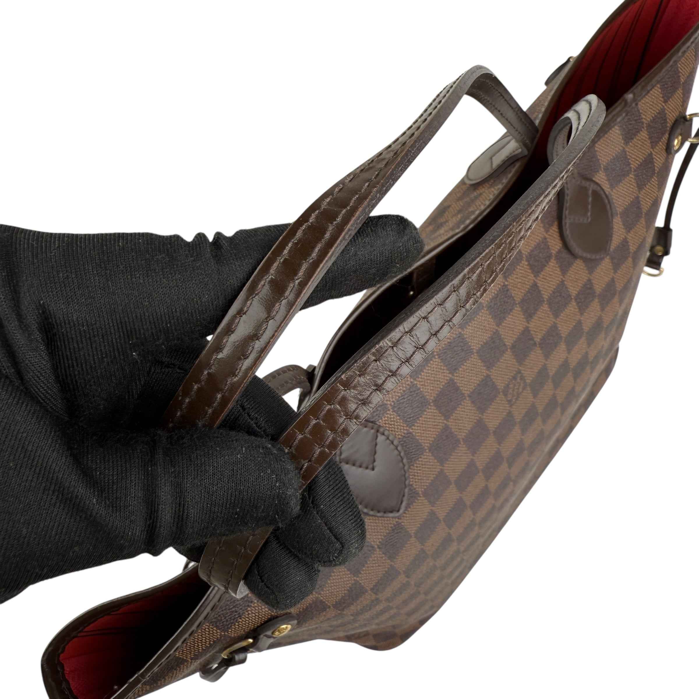 Louis Vuitton Neverfull MM Damier Handbag