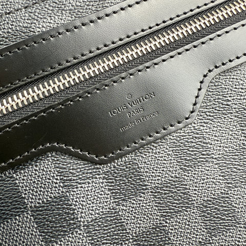 Louis Vuitton Daniel Messenger Bag