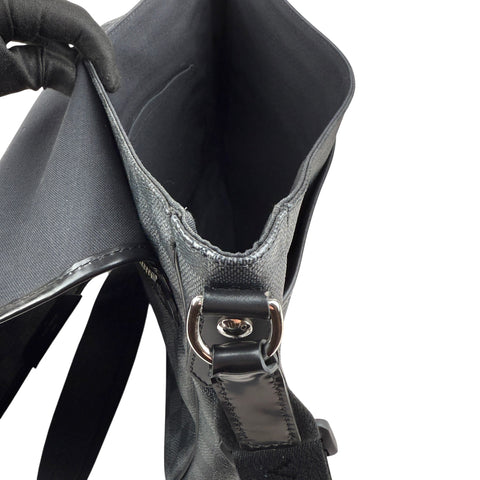 Louis Vuitton Daniel Messenger Bag