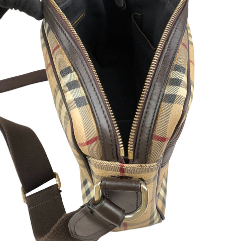 Pre-owned burberry house check shoulder bag front